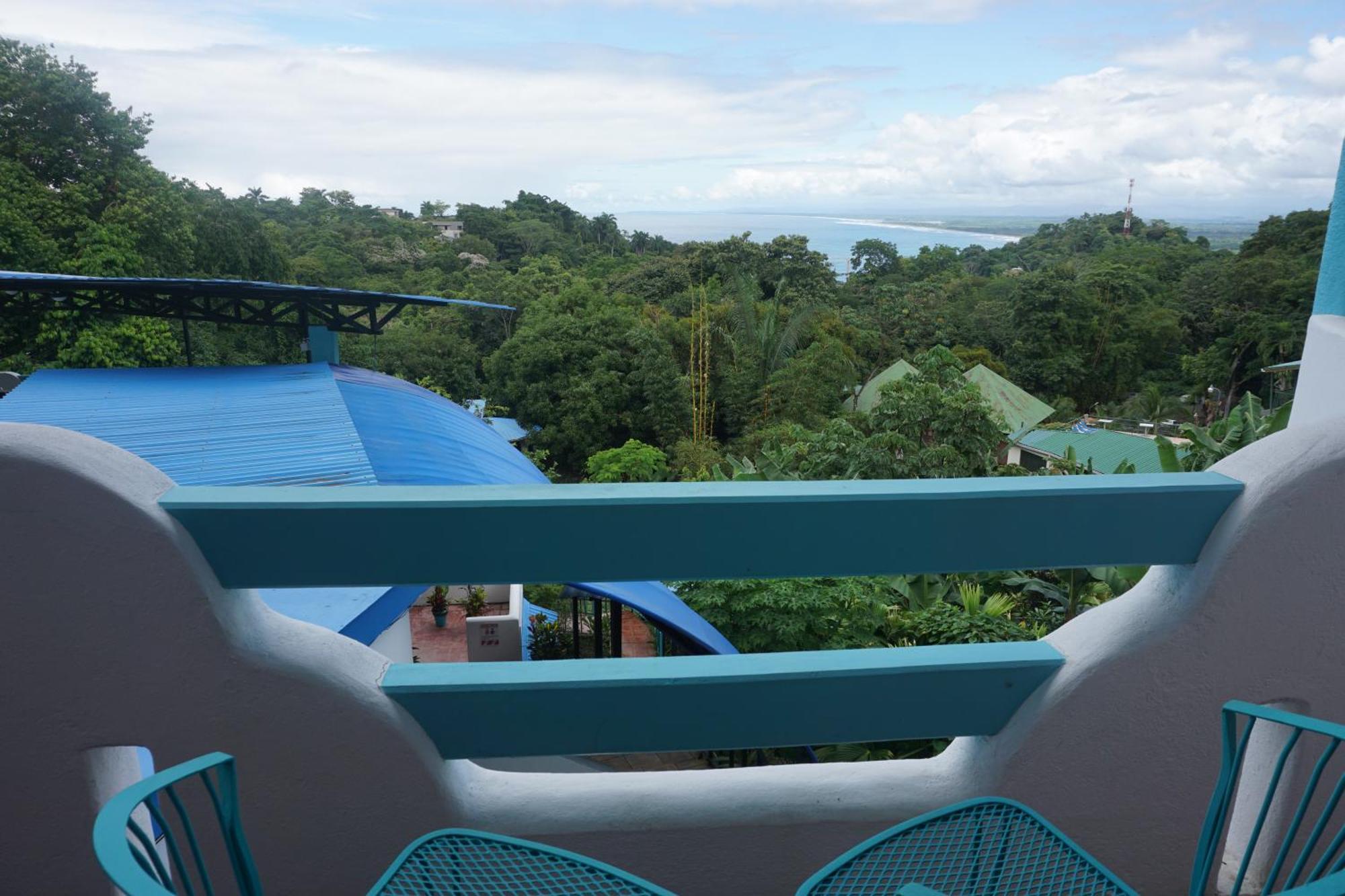 Hotel Planeta Sano Manuel Antonio Bagian luar foto