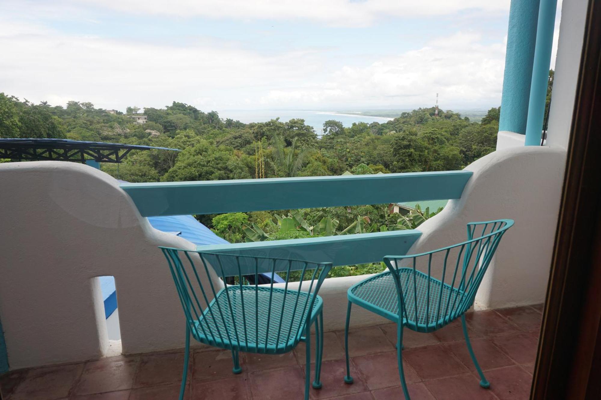 Hotel Planeta Sano Manuel Antonio Bagian luar foto