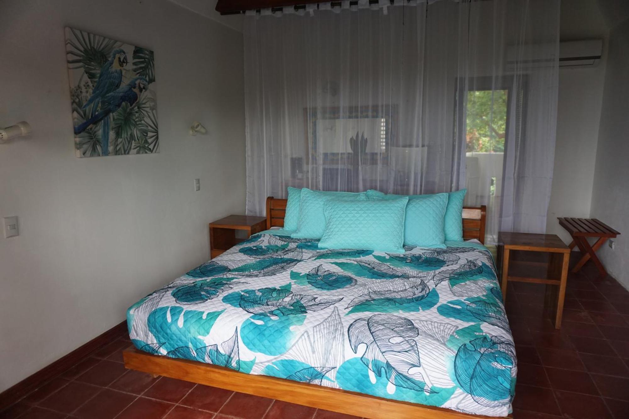 Hotel Planeta Sano Manuel Antonio Bagian luar foto