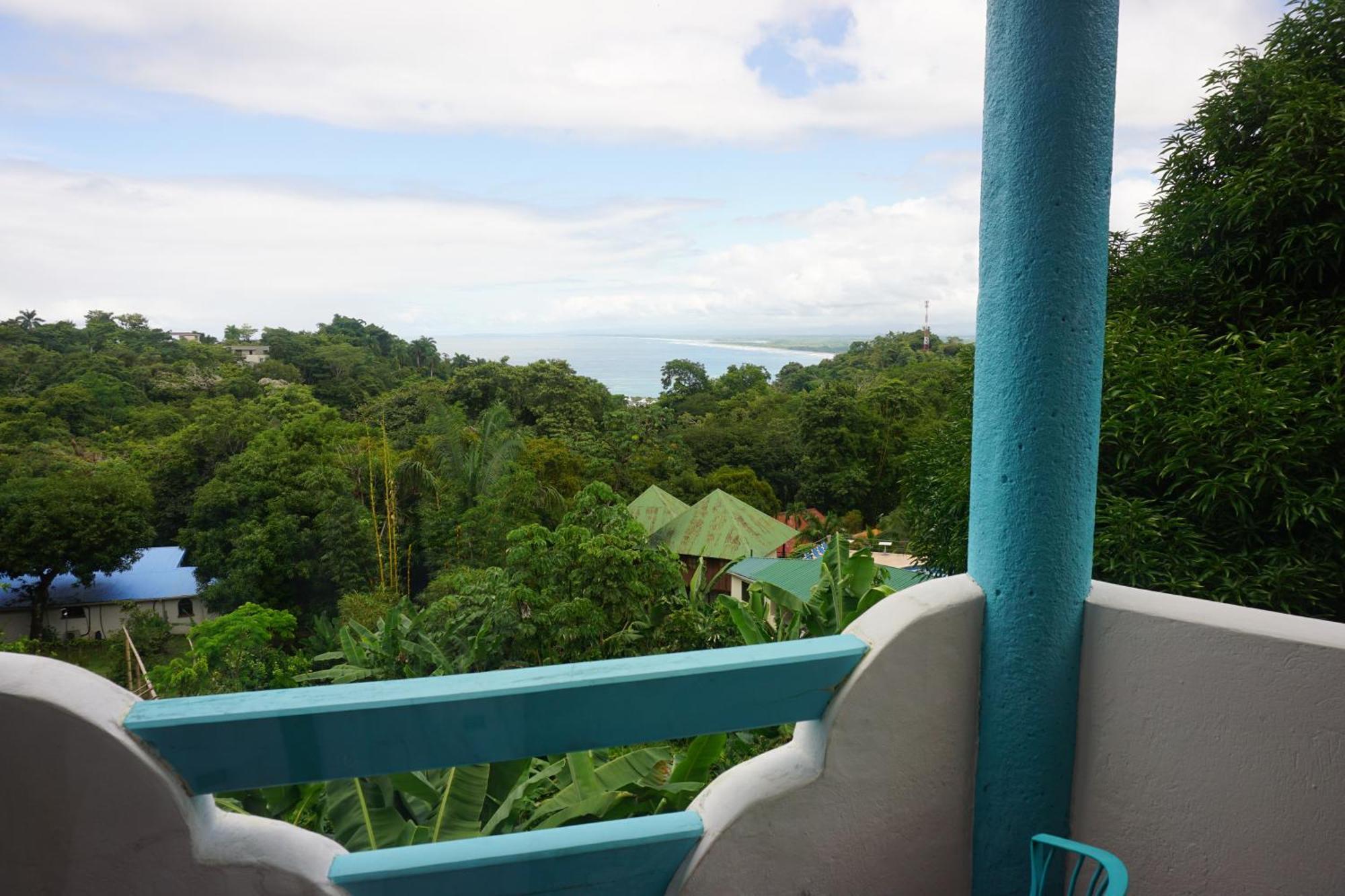 Hotel Planeta Sano Manuel Antonio Bagian luar foto