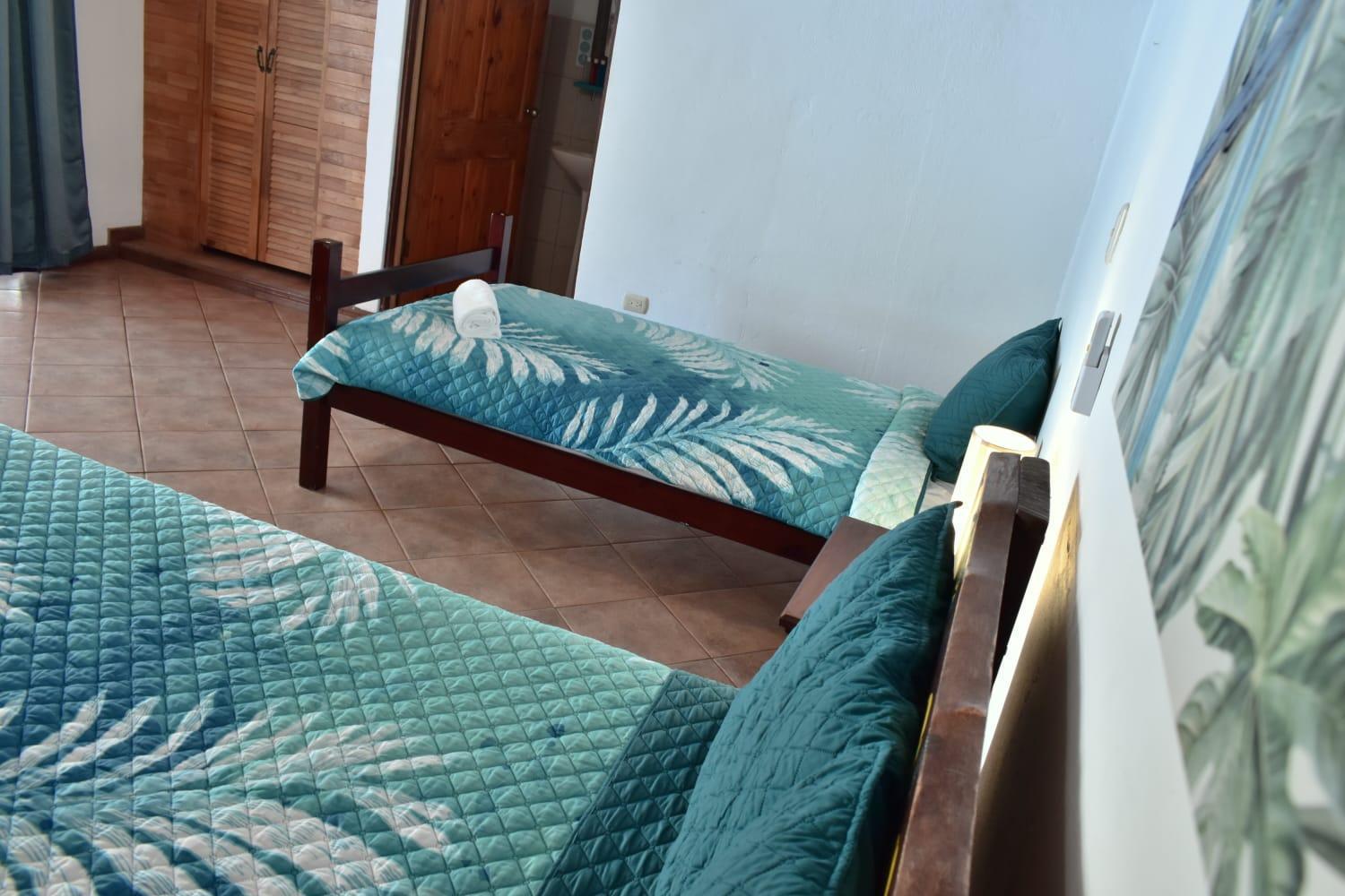 Hotel Planeta Sano Manuel Antonio Bagian luar foto