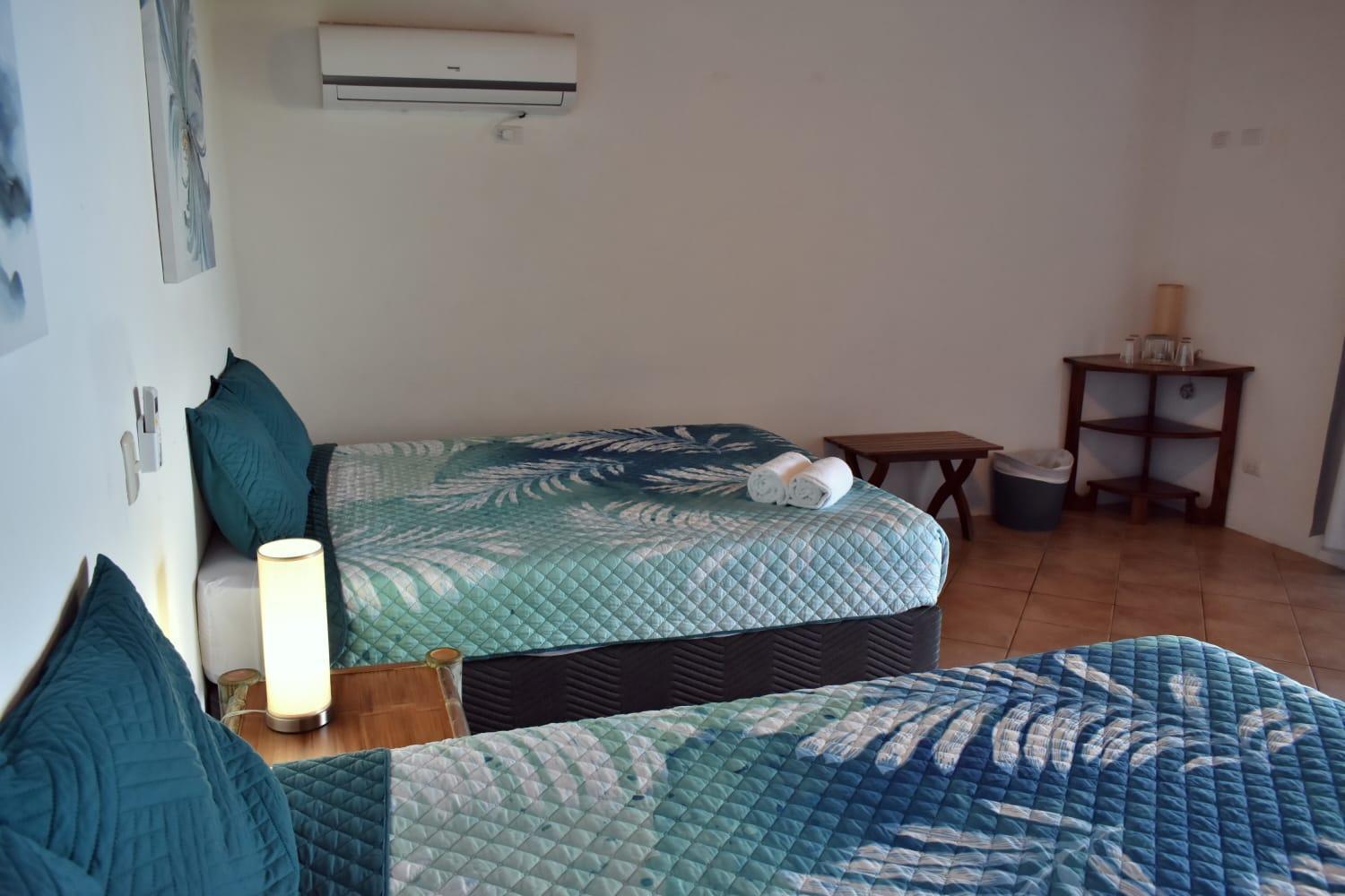 Hotel Planeta Sano Manuel Antonio Bagian luar foto