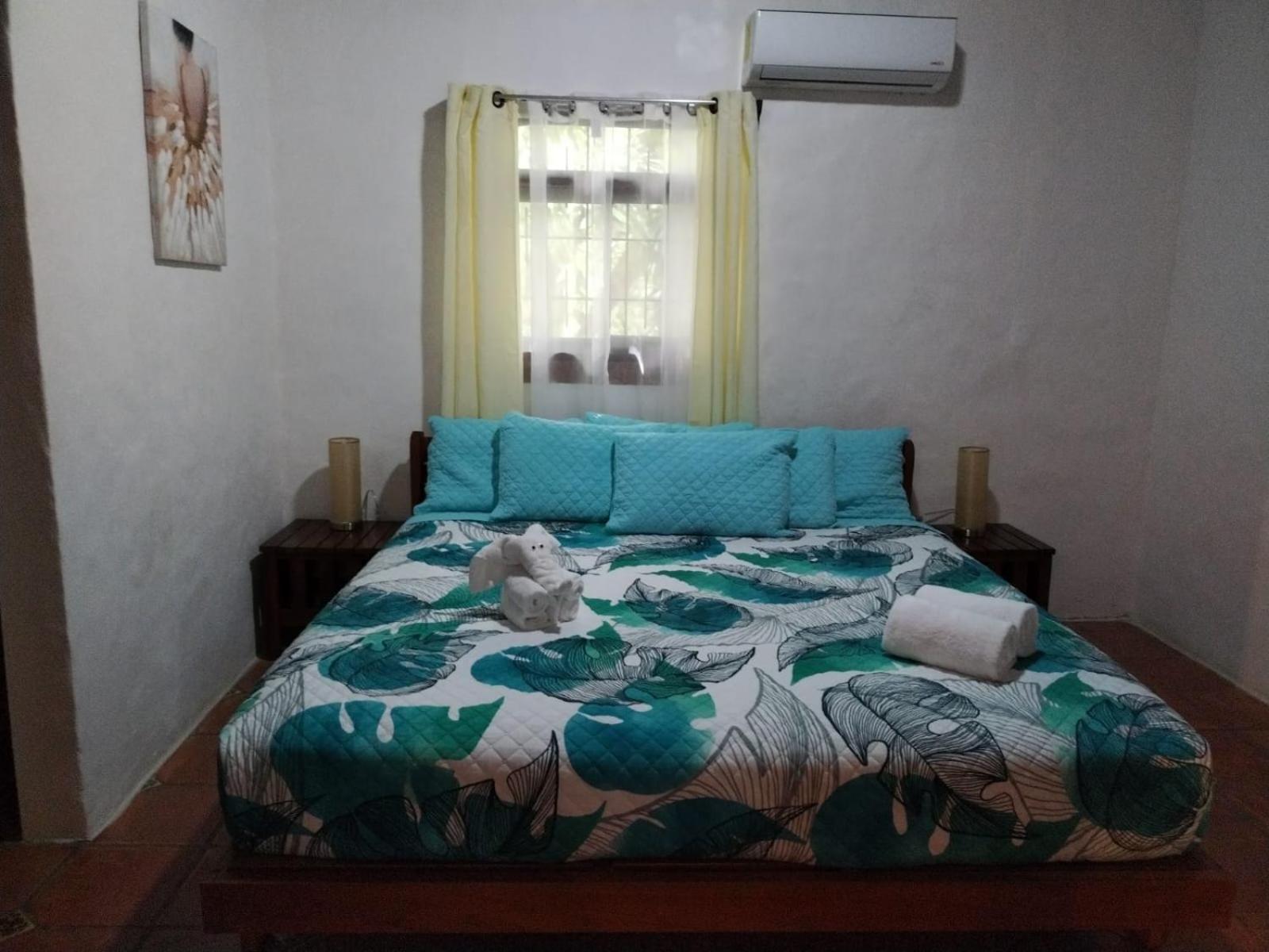 Hotel Planeta Sano Manuel Antonio Bagian luar foto